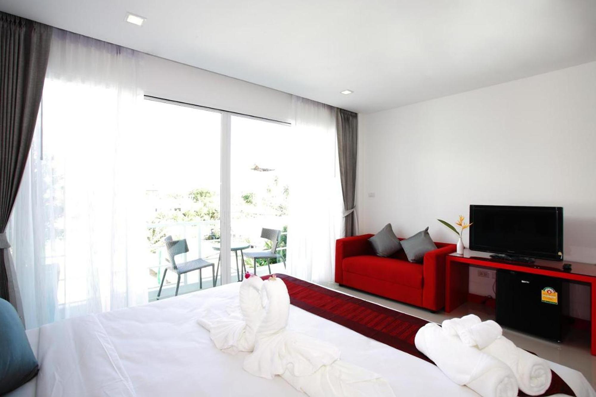 One World One Home Naiharn Hotel Rawai Eksteriør bilde